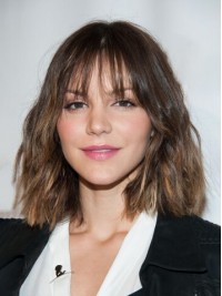 Katharine Mcphee Moyenne Ondulée Perruques