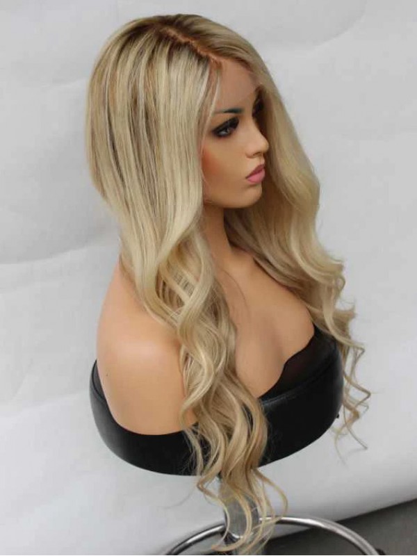 Blond Longue Ondulée Dentelle Devant 100% Cheveux Naturels Remy Perruques Avec une frange latérale 28 Inches