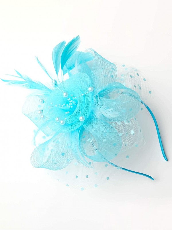 Bleu ciel femmes thé bandeau Kentucky Derby mariage Cocktail fleur maille plumes pince à cheveux